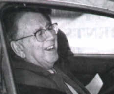 Justice Henry Barron is seen here arriving in Dundalk for his meeting with the Ludlow family and their solicitor.